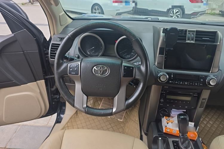 Used Toyota Prado 2010 2.7L Automatic Standard Edition Steering Wheel