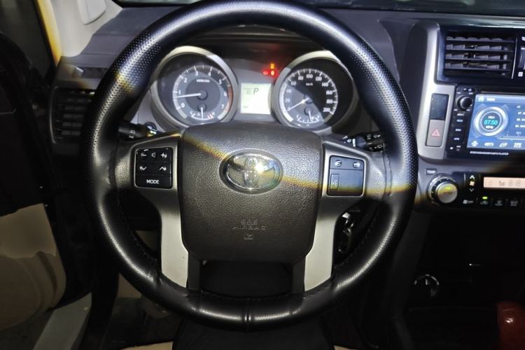 Used Toyota Prado 2010 2.7L Automatic Standard Edition Steering Wheel