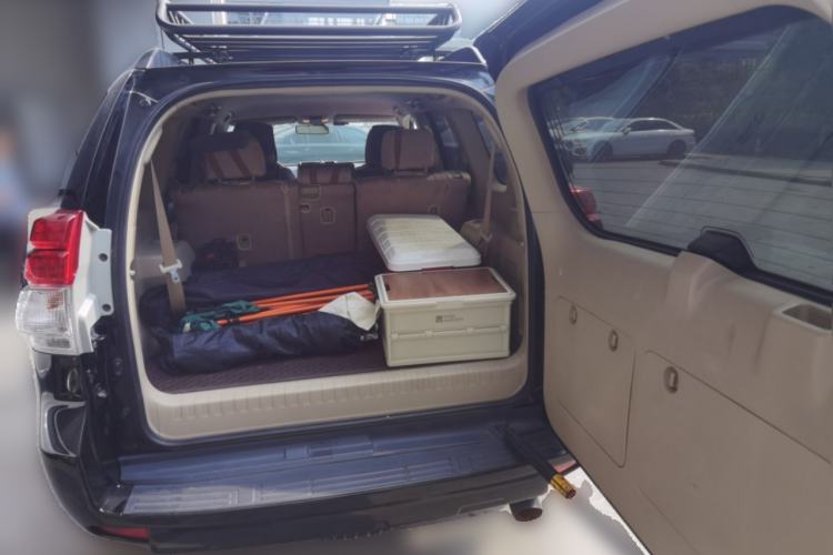Used Toyota Prado 2010 4.0L Automatic TX Trunk