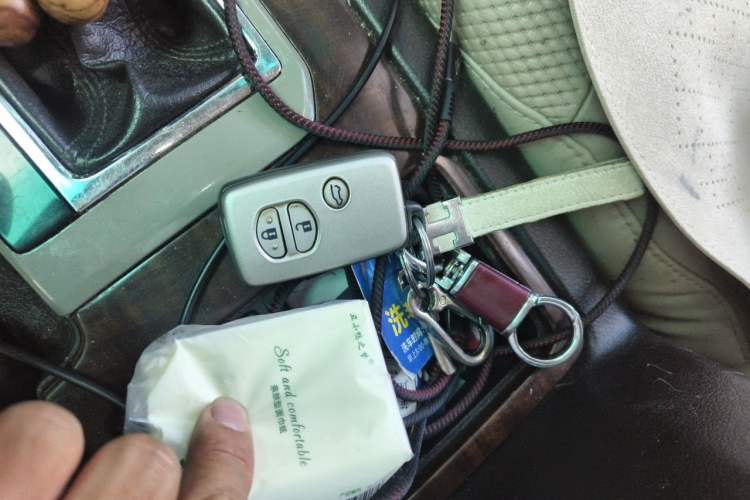 Used Toyota Prado 2010 4.0L Automatic VX NAVI Vehicle Key