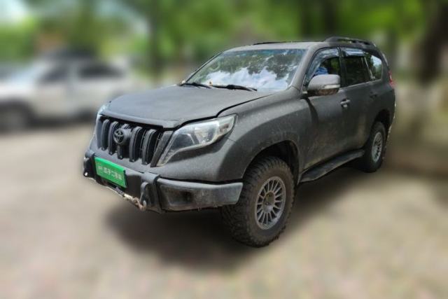 Toyota Prado 2010 Prado 4.0L automatic gasoline 7-seater مستعملة
