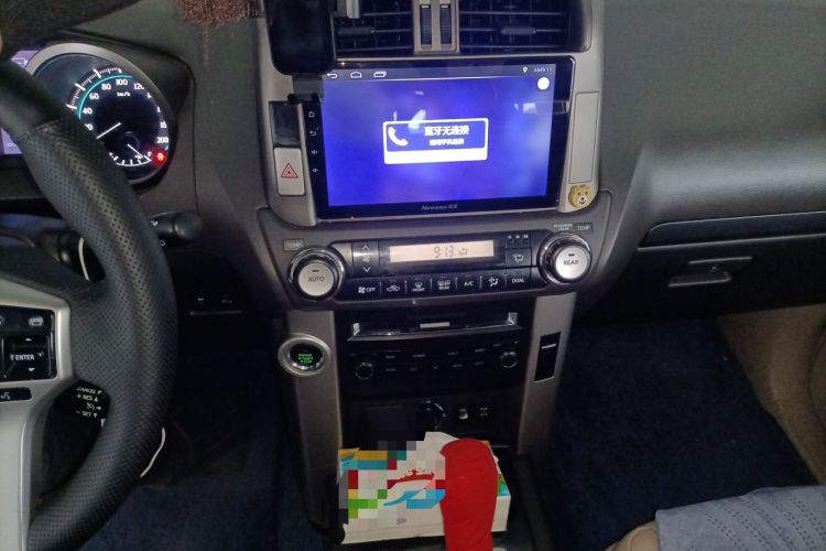 Used Toyota Prado 2010 4.0L Automatic TX-L Audio And AC Panel
