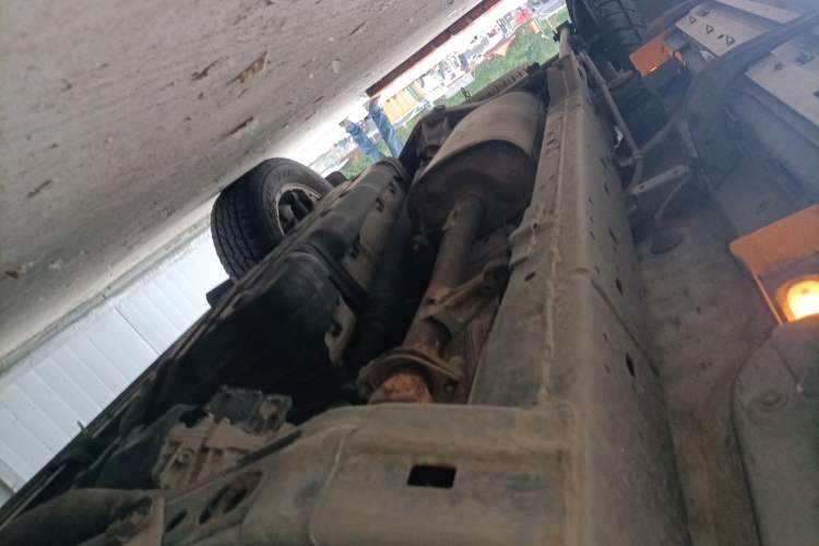 Used Toyota Prado 2010 4.0L Automatic TX-L Chassis Front Right