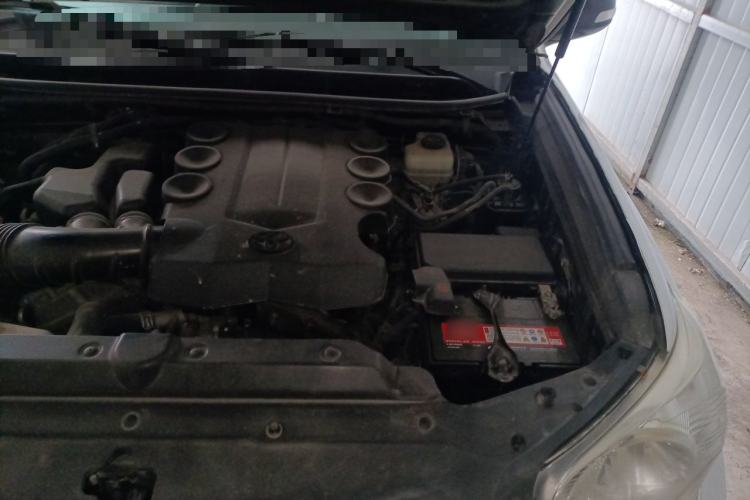 Used Toyota Prado 2010 4.0L Automatic TX-L Engine Bay Left