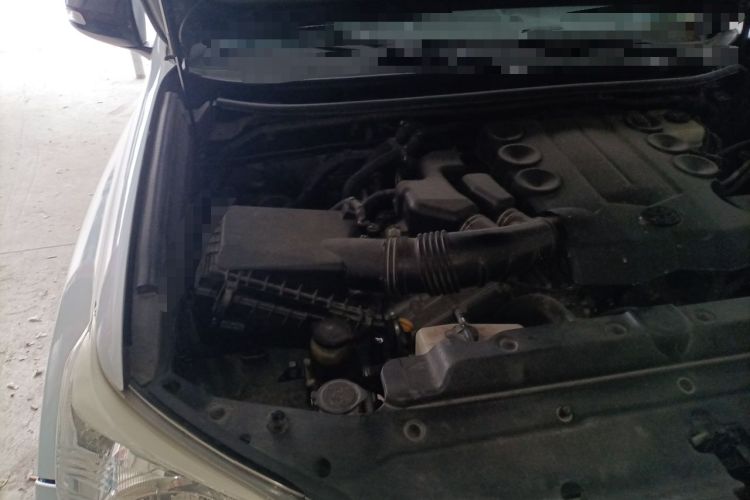 Used Toyota Prado 2010 4.0L Automatic TX-L Engine Bay Right