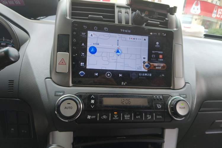 Used Toyota Prado 2010 4.0L Automatic TX-L Audio And AC Panel