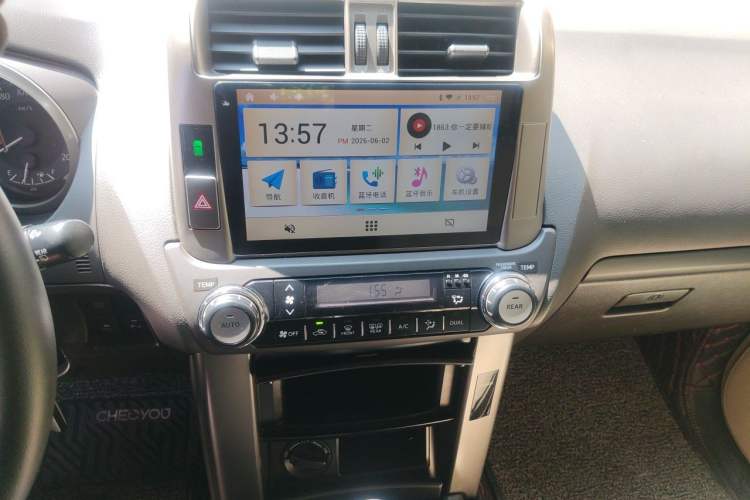 Used Toyota Prado 2010 2.7L Automatic Standard Edition Audio And AC Panel