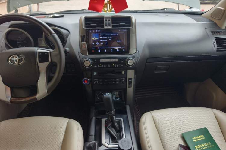 Used Toyota Prado  Audio And AC Panel