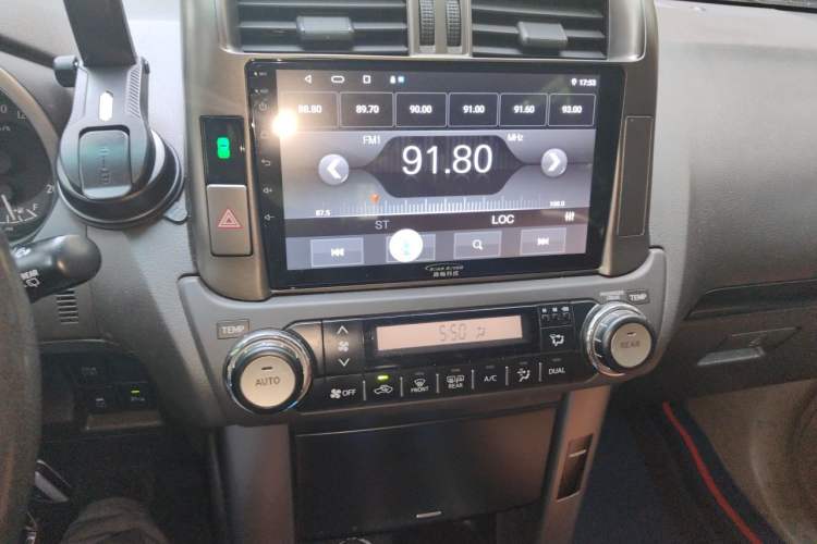 Used Toyota Prado 2010 2.7L Automatic Standard Edition Audio And AC Panel
