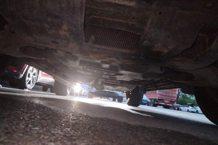 Used Toyota Prado 2010 4.0L Automatic TX-L NAVI Chassis Front