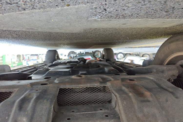 Used Toyota Prado 2010 2.7L Automatic Deluxe Edition Chassis Front