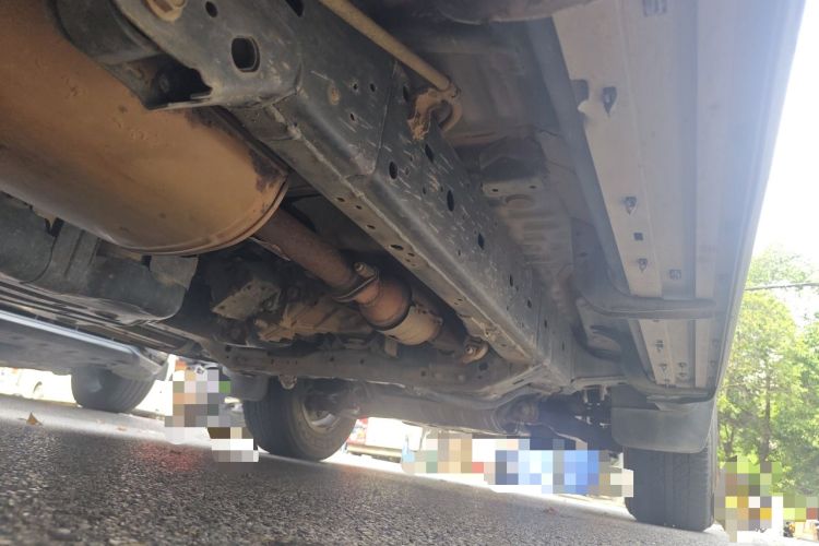 Used Toyota Prado 2010 2.7L Automatic Deluxe Edition Chassis Front Left