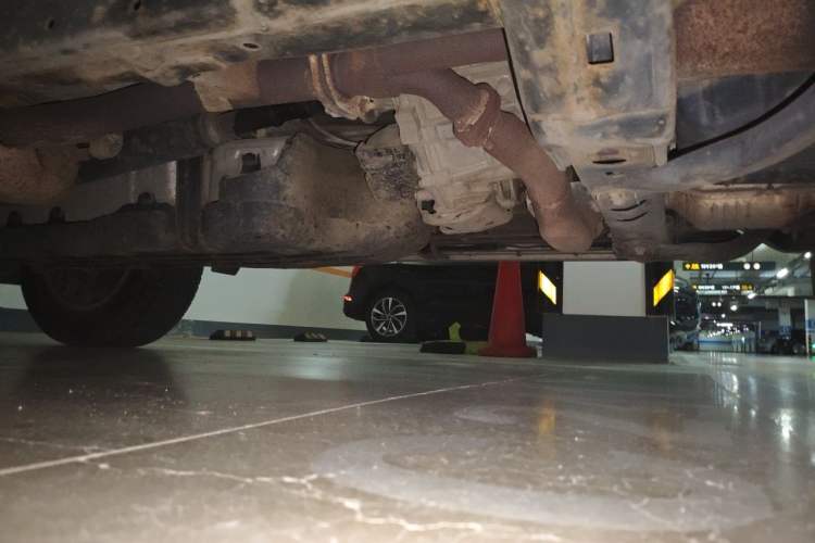 Used Toyota Prado 2010 4.0L Automatic TX Chassis Front Right