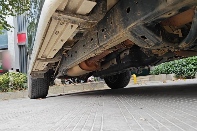 Used Toyota Prado 2010 4.0L Automatic TX Chassis Front Right