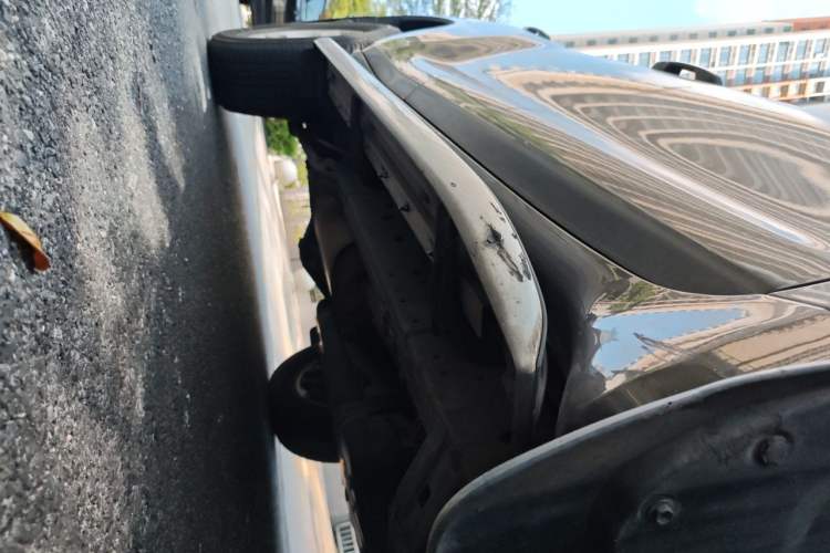 Used Toyota Prado 2010 4.0L Automatic TX-L Chassis Front Right
