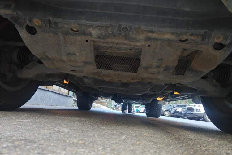 Used Toyota Prado 2010 4.0L Automatic TX-L NAVI Chassis Front