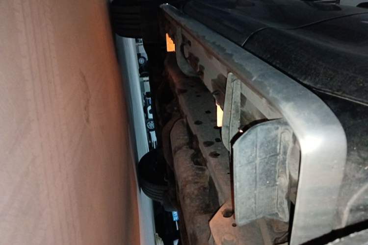 Used Toyota Prado 2010 4.0L Automatic TX-L Chassis Rear Left