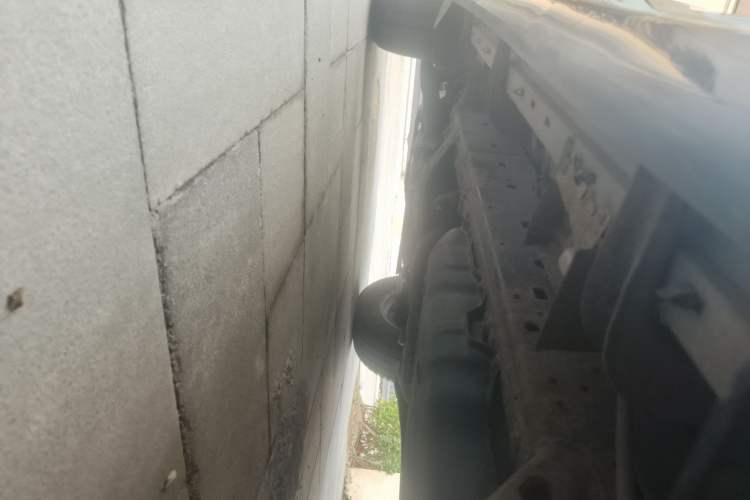 Used Toyota Prado 2010 4.0L Automatic TX-L Chassis Rear Left