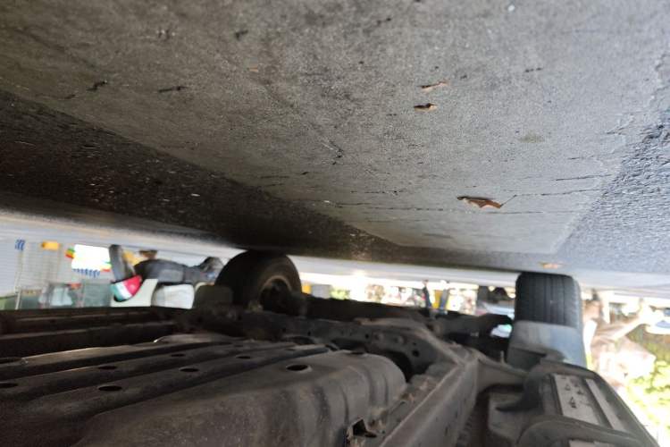 Used Toyota Prado 2010 2.7L Automatic Deluxe Edition Chassis Rear Left