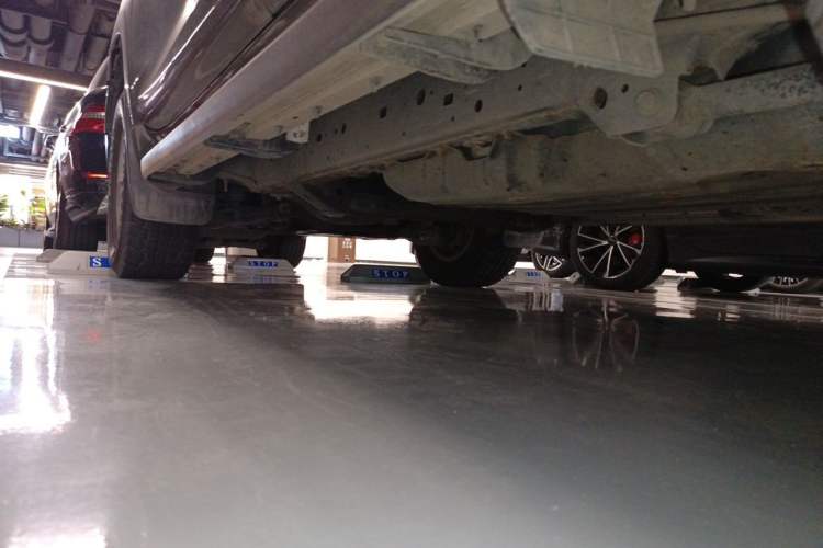 Used Toyota Prado 2010 2.7L Automatic Standard Edition Chassis Rear Left