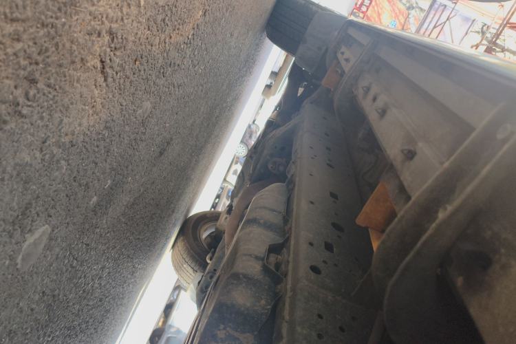 Used Toyota Prado 2010 4.0L Automatic TX-L NAVI Chassis Rear Left
