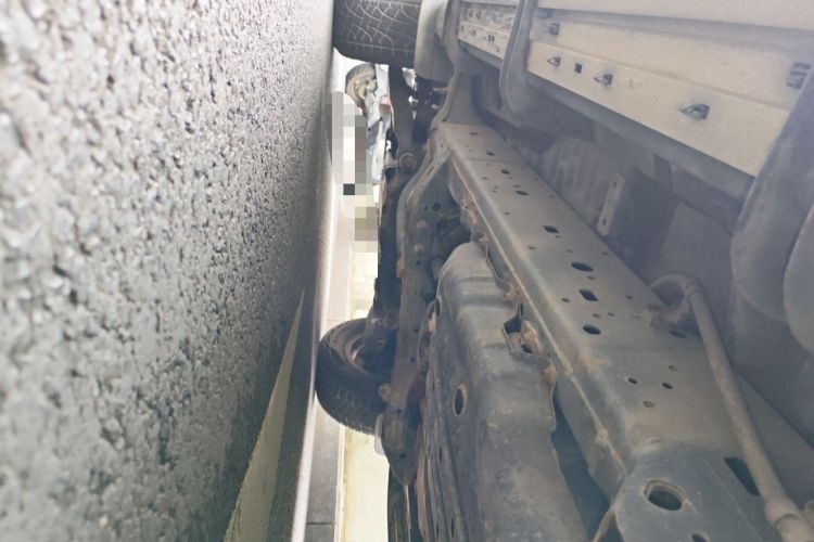 Used Toyota Prado 2010 2.7L Automatic Standard Edition Chassis Rear Left