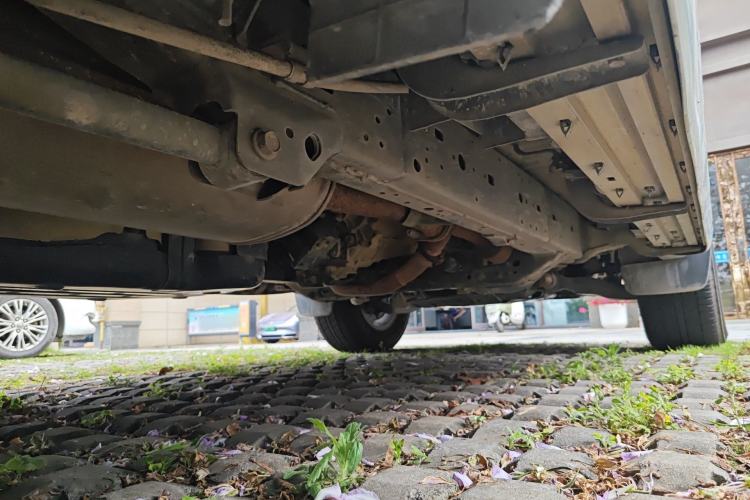 Used Toyota Prado 2010 4.0L Automatic TX-L Chassis Rear Right