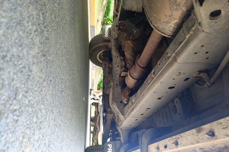 Used Toyota Prado 2010 2.7L Automatic Deluxe Edition Chassis Rear Right