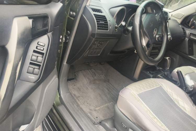 Used Toyota Prado 2010 2.7L Automatic Standard Edition Driver Seat