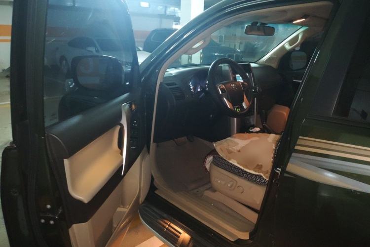 Used Toyota Prado 2010 4.0L Automatic TX Driver Seat