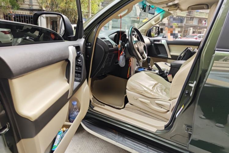 Used Toyota Prado 2010 4.0L Automatic TX Driver Seat