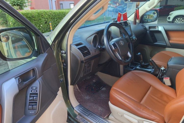 Used Toyota Prado 2010 2.7L Automatic Standard Edition Driver Seat