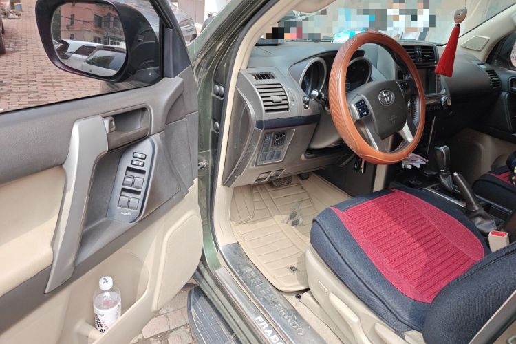 Used Toyota Prado 2010 2.7L Automatic Deluxe Edition Driver Seat