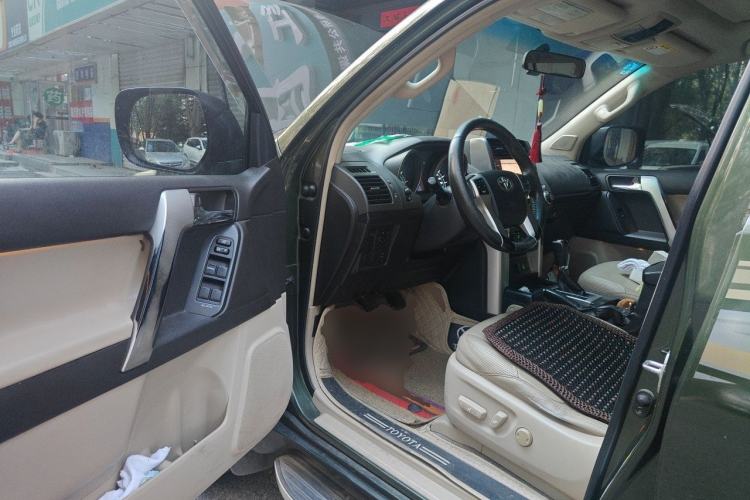 Used Toyota Prado 2010 4.0L Automatic TX-L NAVI Driver Seat