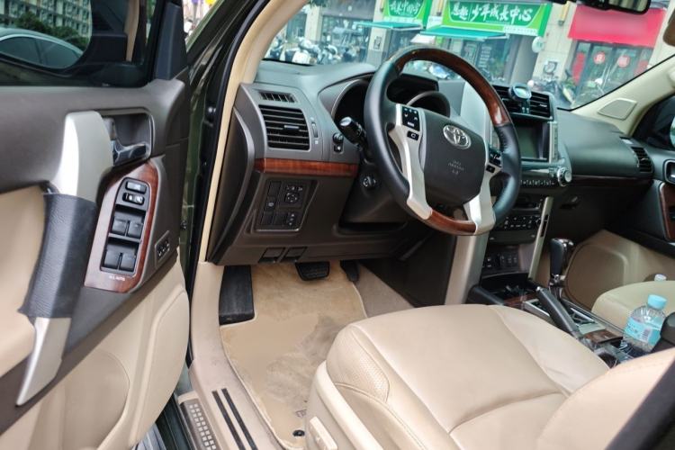 Used Toyota Prado 2010 4.0L Automatic VX NAVI Driver Seat