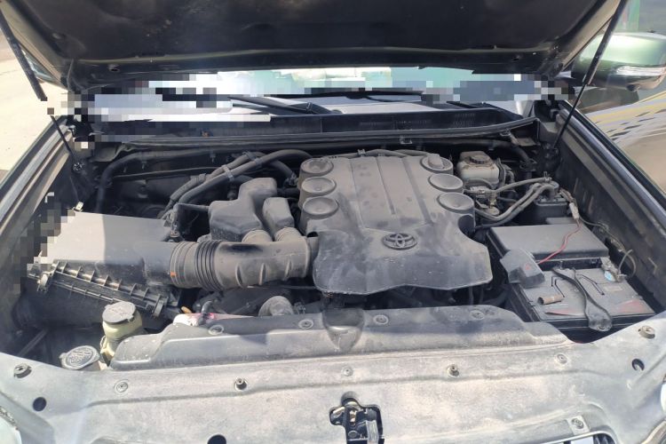 Used Toyota Prado 2010 4.0L Automatic VX Engine Bay