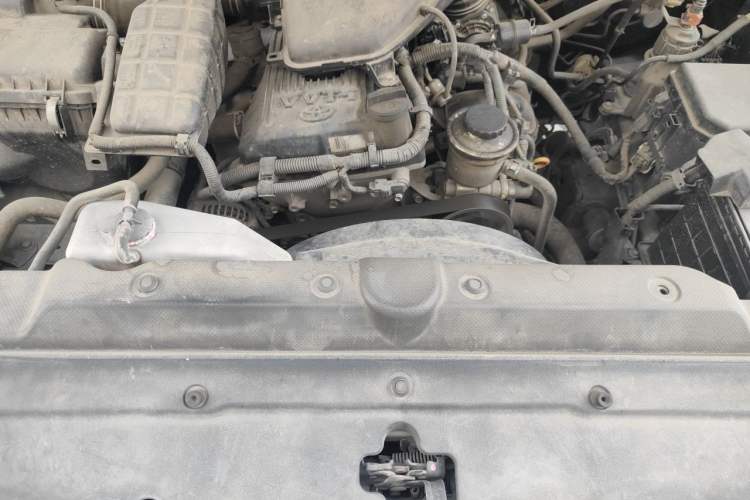 Used Toyota Prado 2010 2.7L Automatic Standard Edition Engine Bay