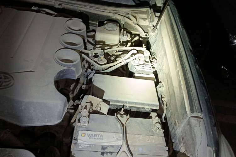 Used Toyota Prado 2010 4.0L Automatic TX-L Engine Bay Left