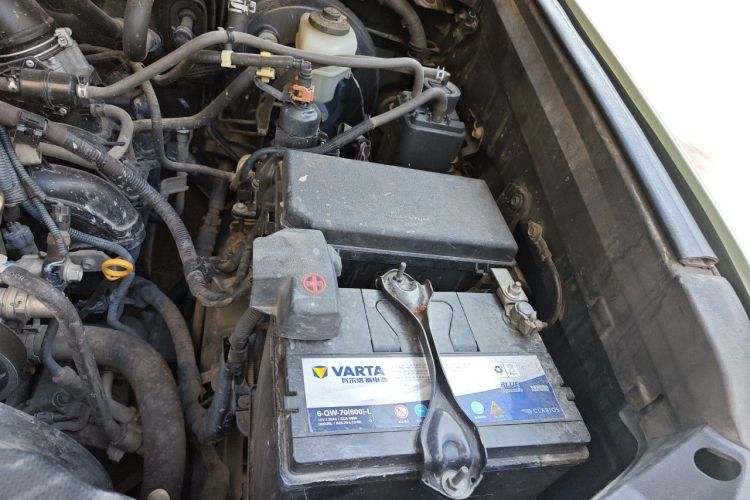 Used Toyota Prado 2010 2.7L Automatic Deluxe Edition Engine Bay Left