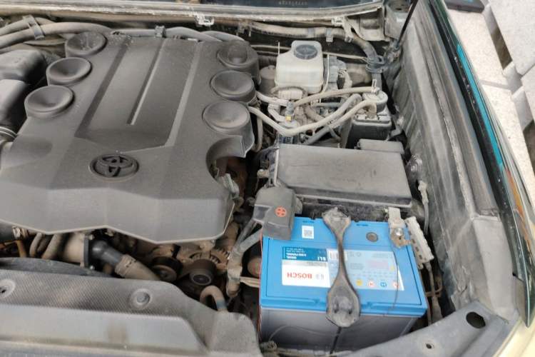 Used Toyota Prado 2010 4.0L Automatic TX-L NAVI Engine Bay Left