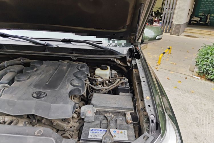 Used Toyota Prado 2010 4.0L Automatic TX Engine Bay Left
