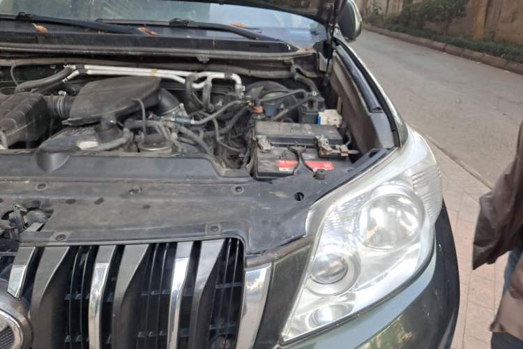 Used Toyota Prado 2010 2.7L Automatic Deluxe Edition Engine Bay Left