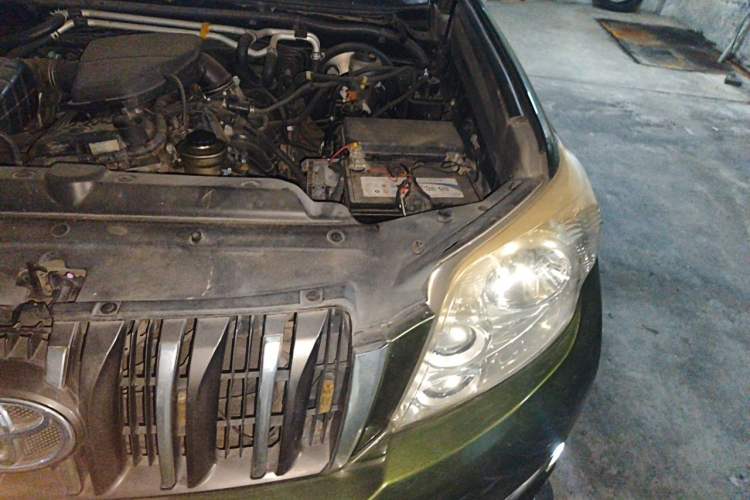 Used Toyota Prado 2010 2.7L Automatic Deluxe Edition Engine Bay Left