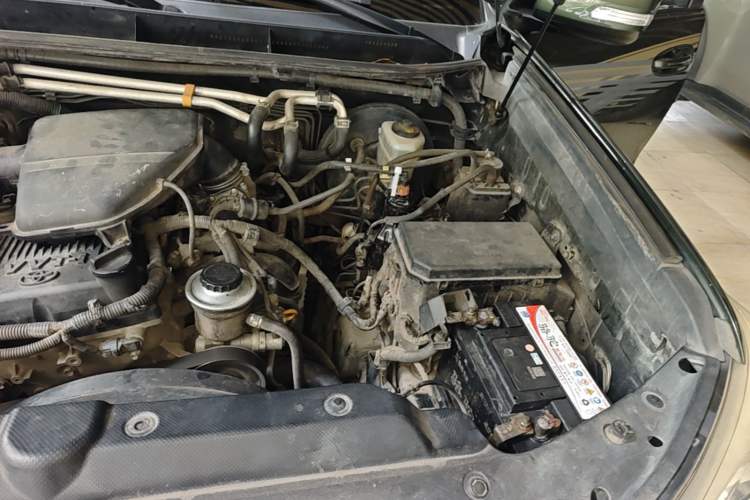 Used Toyota Prado 2010 2.7L Automatic Deluxe Edition Engine Bay Left