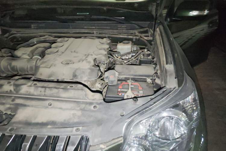 Used Toyota Prado 2010 4.0L Automatic VX NAVI Engine Bay Left