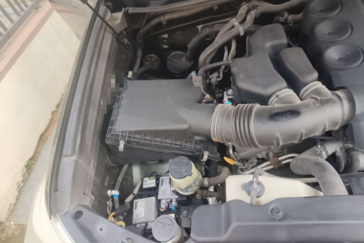 Used Toyota Prado 2010 4.0L Automatic TX-L Engine Bay Right