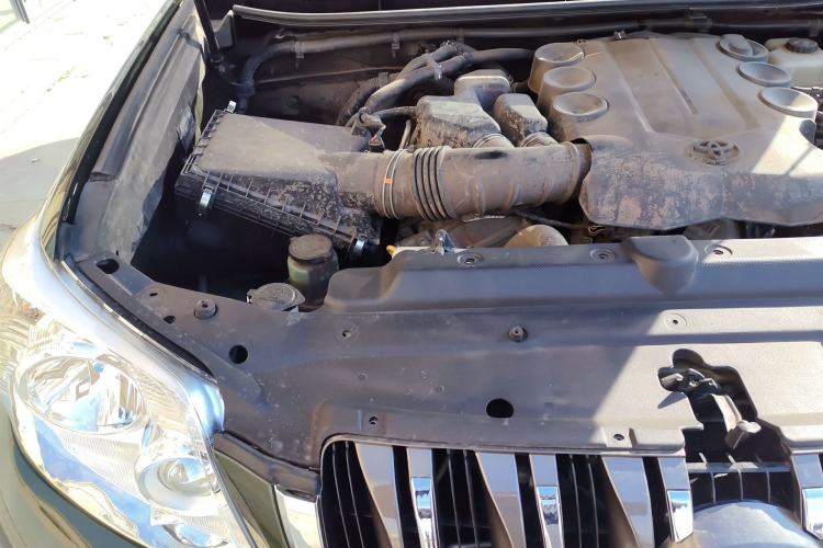 Used Toyota Prado 2010 4.0L Automatic TX-L Engine Bay Right