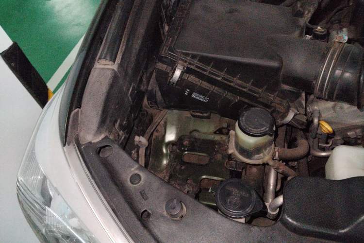 Used Toyota Prado 2010 4.0L Automatic TX Engine Bay Right