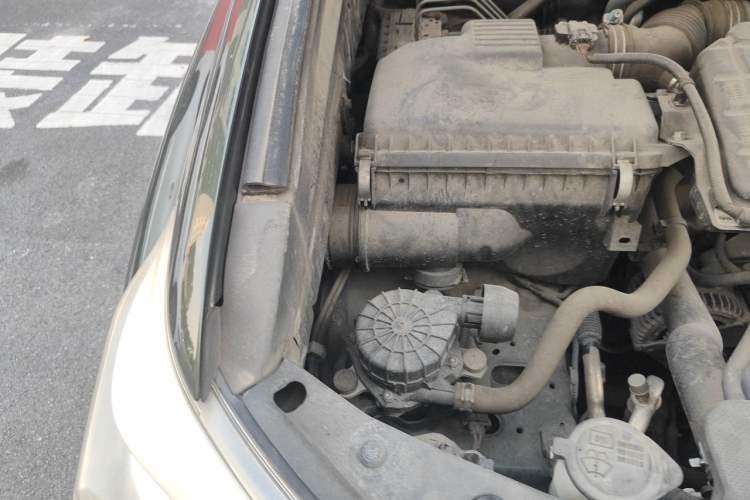Used Toyota Prado 2010 2.7L Automatic Standard Edition Engine Bay Right