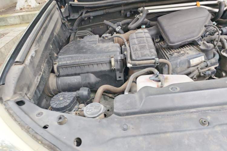 Used Toyota Prado 2010 2.7L Automatic Standard Edition Engine Bay Right